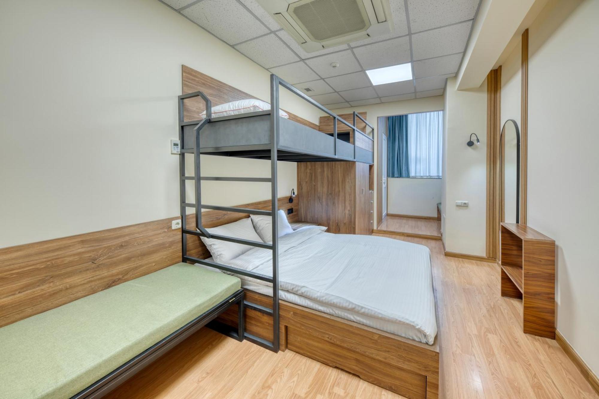 Tropica Inn Hotel Jerevan Exteriér fotografie